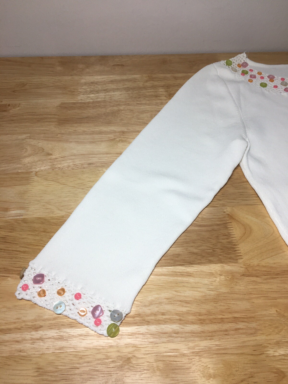 Ruby Rd White Beaded / Button Style Neck And Slee… - image 4