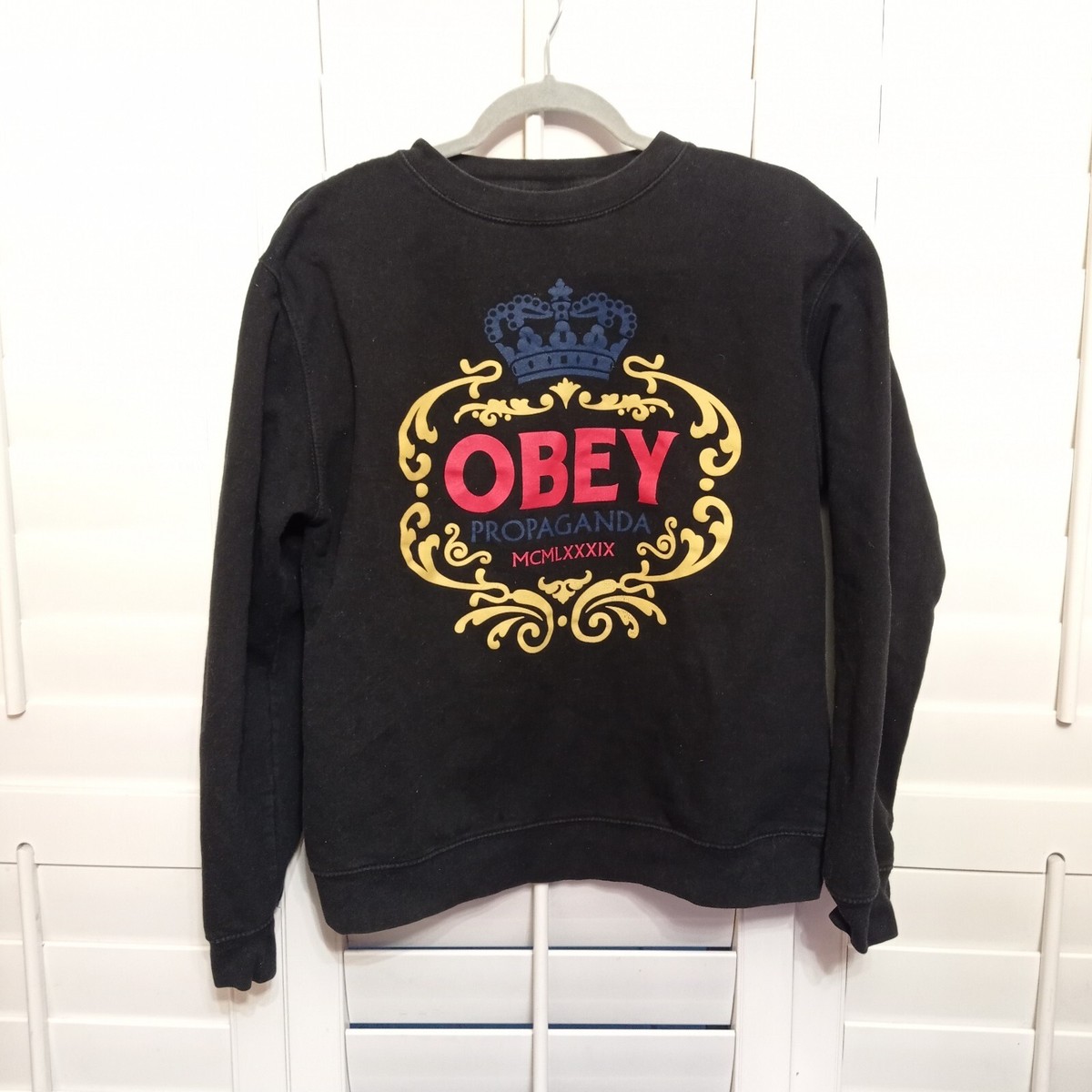 Vintage Obey Propaganda Crewneck Mens sweatshirt Tag Cutted Size L