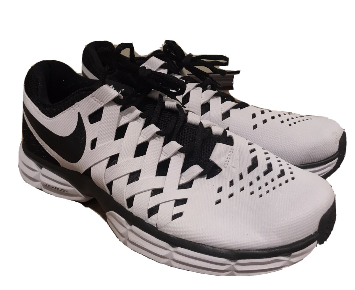 nike lunar fingertrap tr running