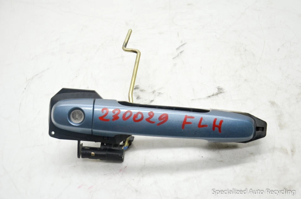 Toyota Camry 2003 manija exterior delantera izquierda lado del conductor fabricante de equipos originales Foto 2 de 4