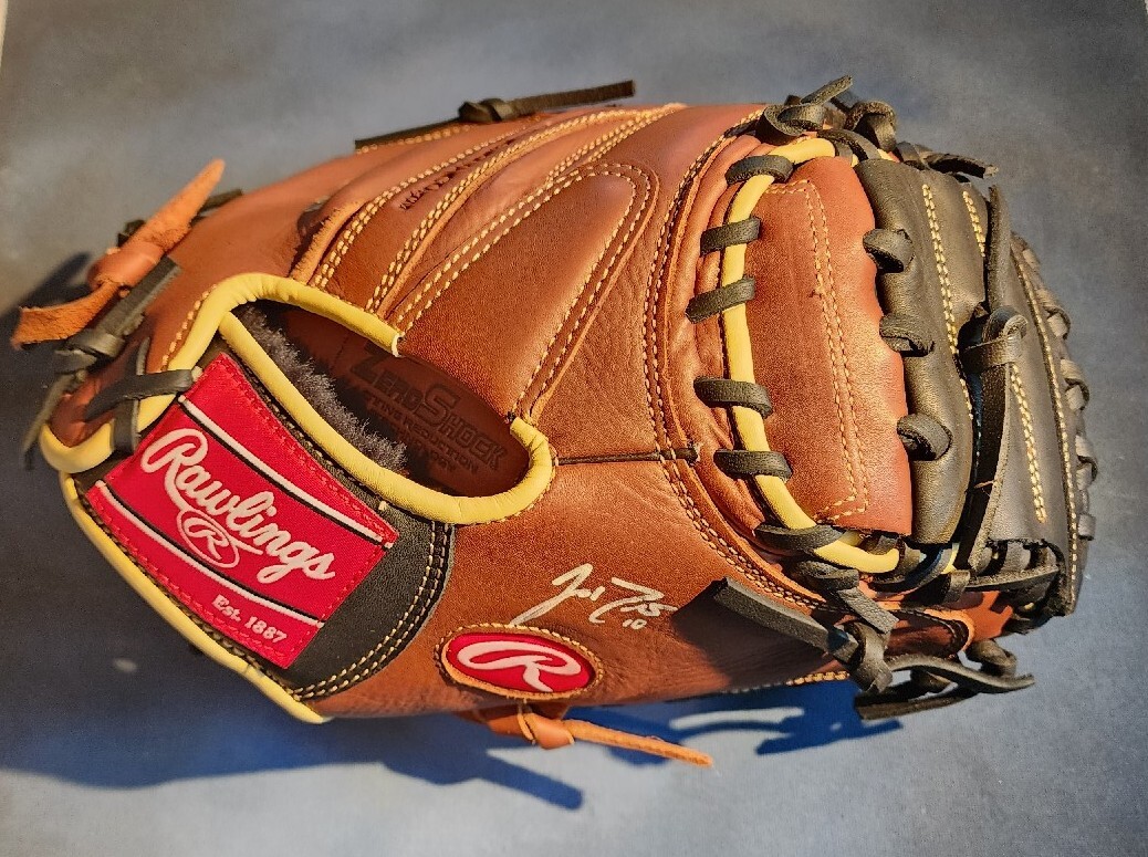 Rawlings J.T. Realmuto モデル 軟式キャッチャーミット Rawlings J.T. Realmuto モデル 軟式キャッチャーミット