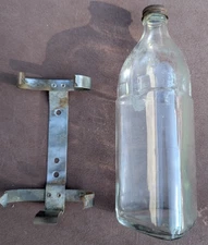 GM Buick Oldsmobile Chevrolet Optikleen Windshield Washer Bottle Bracket Cap