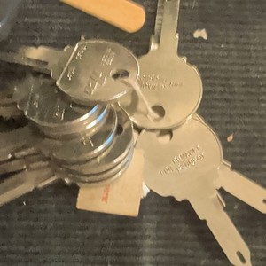 ILCO Y11 Automotive Key Blank, Nickel-Plated Brass, 5-Pin Keyway Type Y11