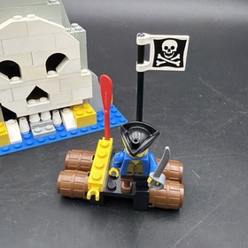 LEGO Pirates: Volcano Island (6248) - 100% complete with instructions
