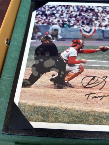 Carl Yastrzemski Signed 8x10 1967 World Series Photo Upperdeck Hologram COA - Picture 4 of 10