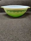 Vintage 1970s Pyrex #444 Green Salad Pattern 4 Quart Cinderella Mixing Bowl