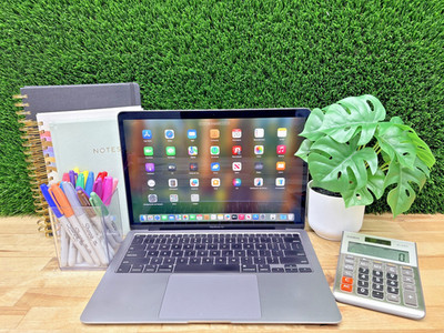 Apple MacBook Air 2020 Intel ''Core i7'' 1.20GHz 32GB RAM 1TB SSD MacOS Sequoia*