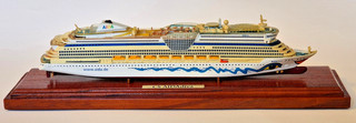 CS AIDAdiva modelo crucero barco