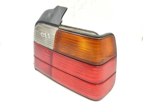 BMW 3 Touring E36 Rücklicht hinten rechts 1.80 Petrol 85kw 1994 27175634