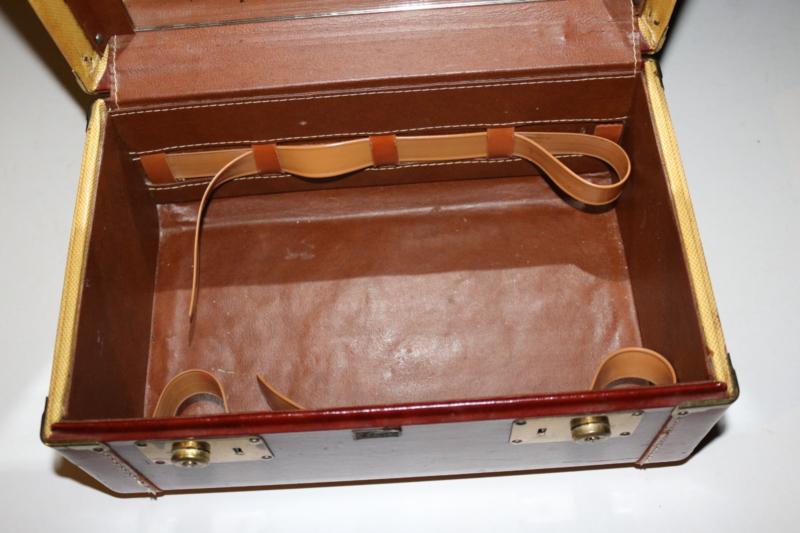Picture 8 of 9