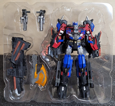 Perfect Effect PE-DX10 Jetforce Revive Commander - missing forearm piece