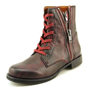 mia heritage boots