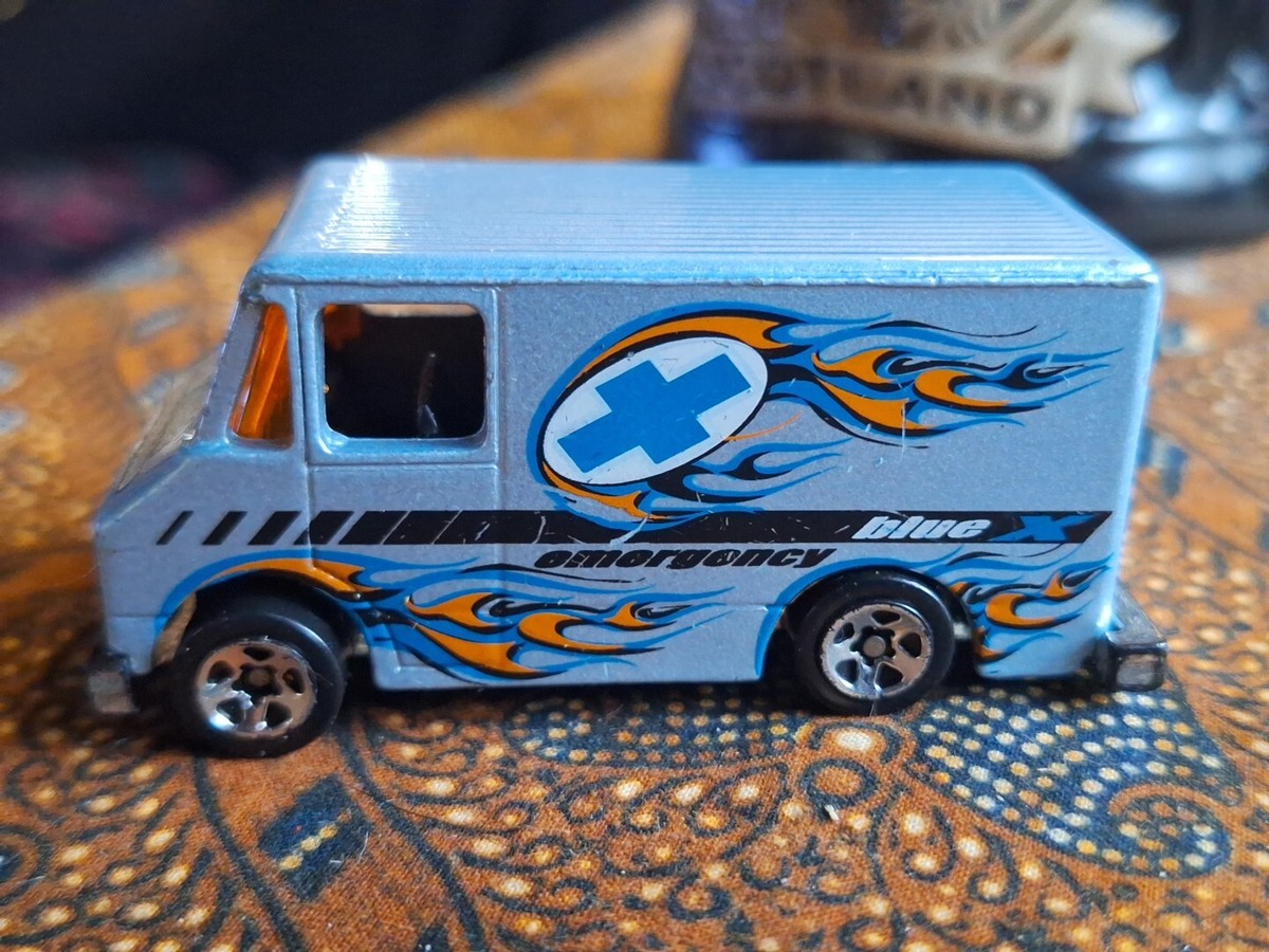 Hot Wheels 1986 Mattel Blue X Emergency Vehicle Made In Thailand