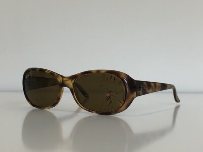 Ray-Ban
Polarized Sunglasses Frame: Havana Ray-Ban 0RB4428 Men main image 4