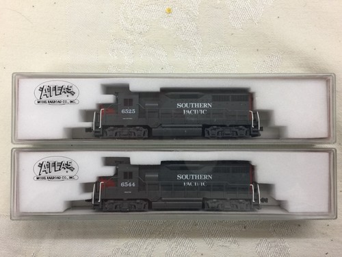 Locomotora Atlas Southern Pacific EMD GP-35 #6525 y #6544 *Uso ligero* - Fuera de existencia | Condition: New