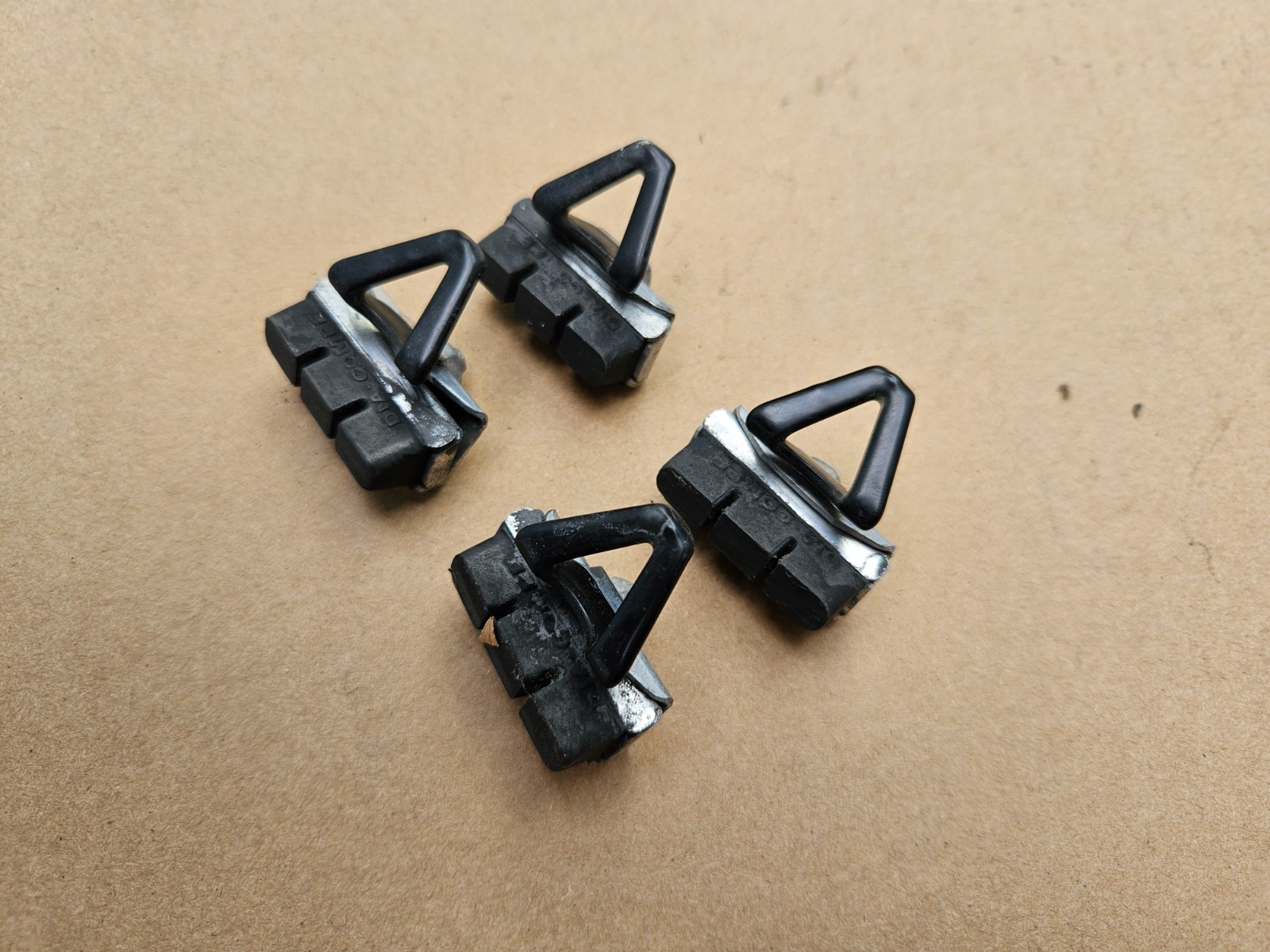 Set of 4 Vintage Dia Compe Road Bike Brake Pads w/ Tire Guides Japan
