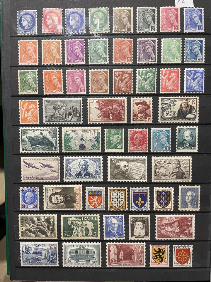 T.19.2. 203 timbres** neuf** de 1937 à 1958. sans trace de charnière. luxe. - Photo 1/4