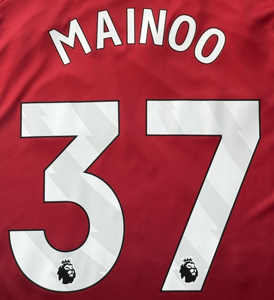 2024/25 Manchester United Home Jersey #37 Kobbie Mainoo Medium