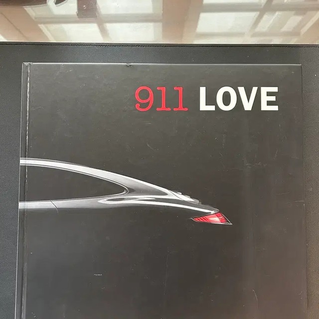 911 LOVE Porsche 911 Design Art Book - Used