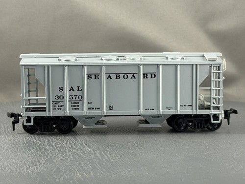 Trenes sucursales/casa redonda - línea aérea costera - tolva cubierta de 2 bahías # 30570 | Condition: Used