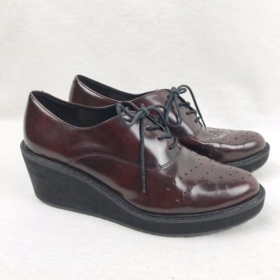 clarks heeled brogues