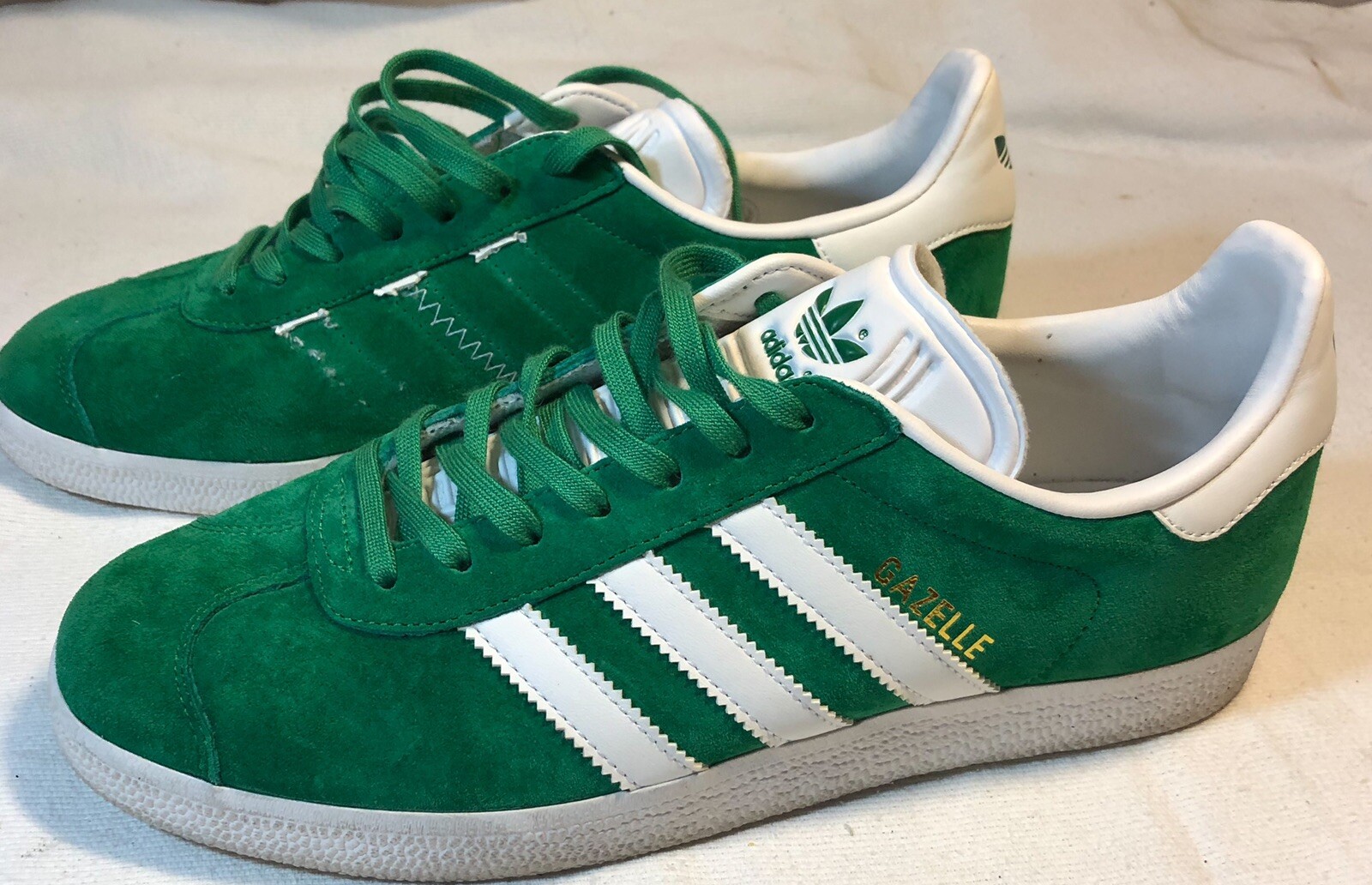 adidas gazelle bb5477