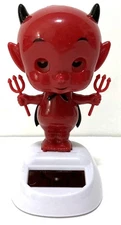 Solar Light Powered Dancing Red Devil Bobble Action Novelty Close Eyes