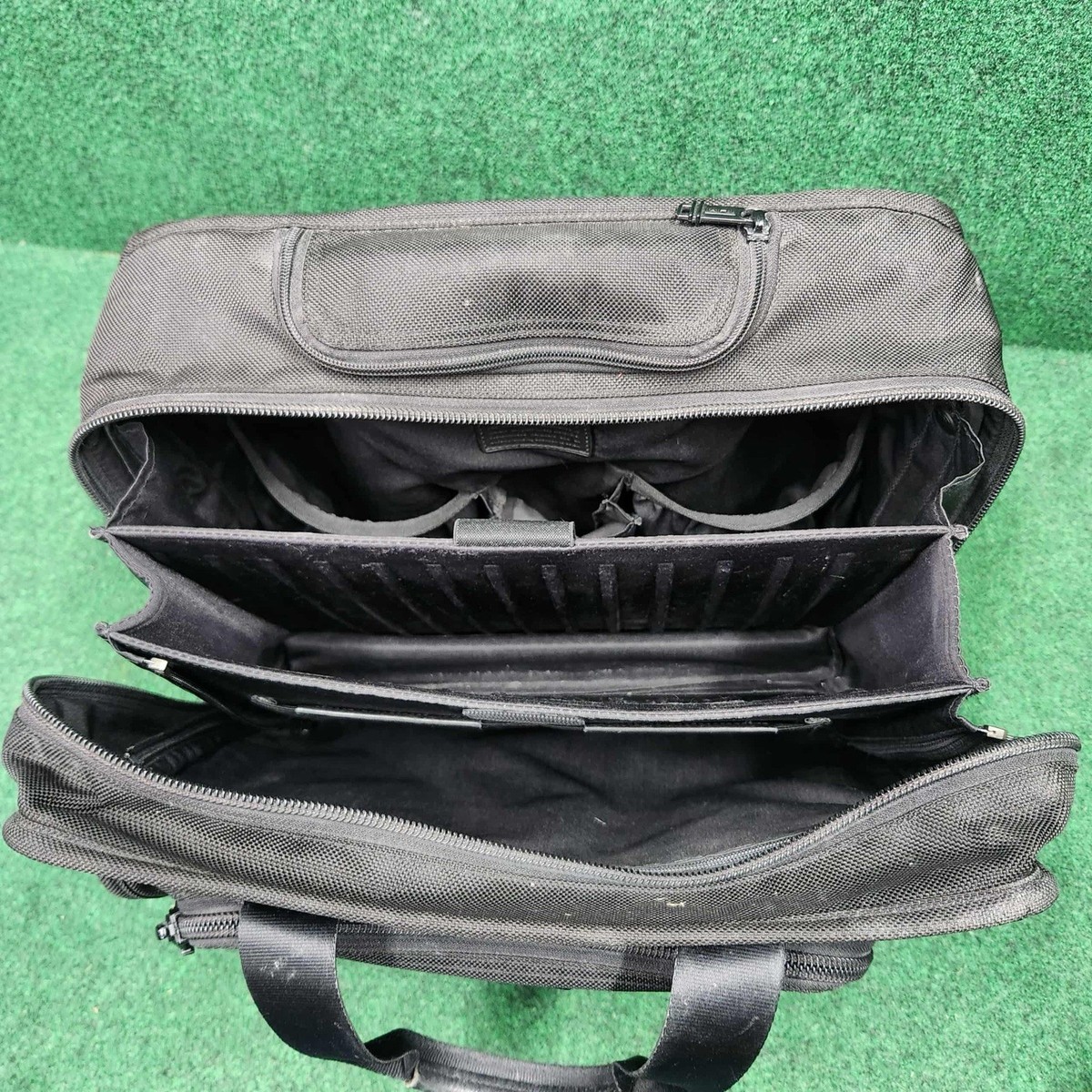 Tumi Alpha 2 Wheeled Briefcase Laptop Bag Carry-on Black Ballistic