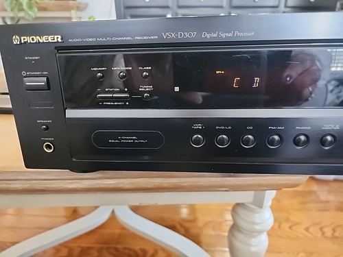 Pioneer VSX-D307-HT Audio Video Multi-Channel Receiver Digital Signal Processor - Picture 2 of 23