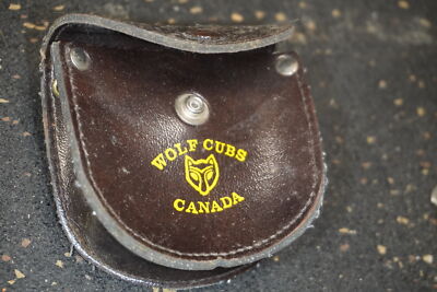  Wolf Cubs Canada Boy Cub Scouts Leather Belt Pouch for Compass First Aid More