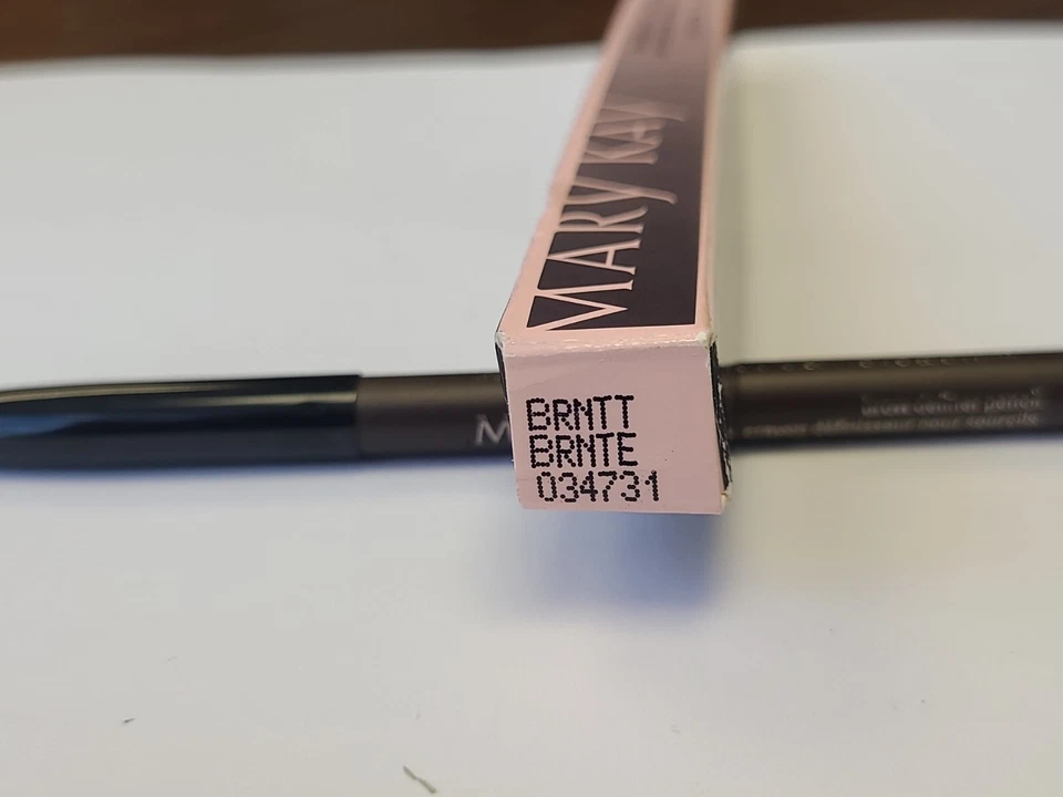 Brunette Brow Liner Pencil (New Old Stock) ***Discontinued - Image 3 of 3