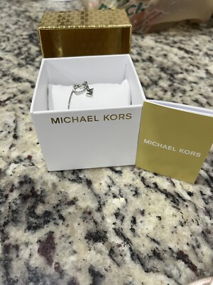 Michael Kors Heart Bracelet  NWT   Silver, Heart, Mk Logo Charm