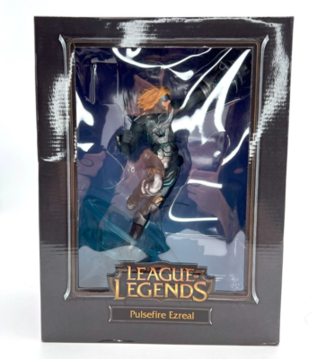 ebay5万円! L.ロベルト ルーキーカード SAPPHIRE EDITION Lawrence Taylor 2004 Fleer Greats of The Game Autograph Football