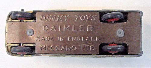 1950's Dinky #253 DAIMLER AMBULANCE early version CREAM diecast x - Picture 4 of 5