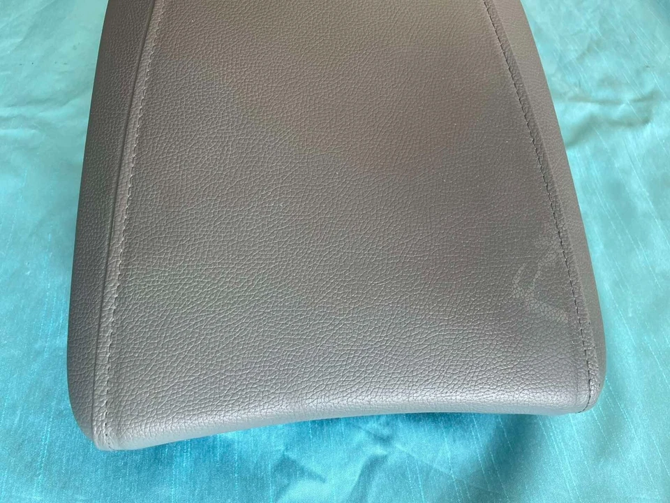 Acura MDX 2014-2016 consola central delantera cubierta de almacenamiento tapa reposabrazos OEM gris Foto 4 de 4