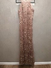NWT HALTER NECK FLOWER DETAIL GOWN CREAM/WHITE SIZE 10