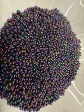 Czech Round Rocailles - 11/0 Seed Beads - Metallic Purple Iris