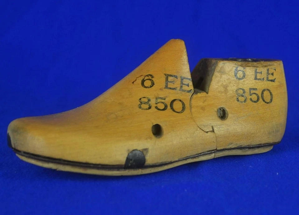 DE COLECCIÓN 1960 MADERA CENTRAL LAST CO. ZAPATEROS ZAPATEROS FORMA PIE MOLDE TALLA 6EE Foto 2 de 4