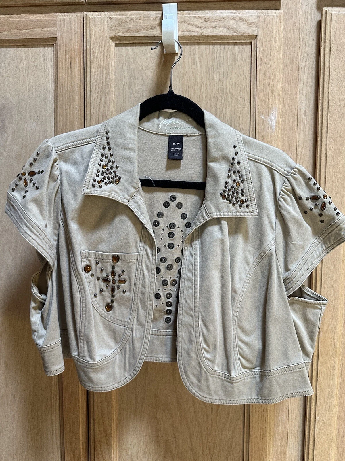 Demi gilet Venezia Supreme avec manche casquette bronzé avec embellissements de pierres précieuses 18/20