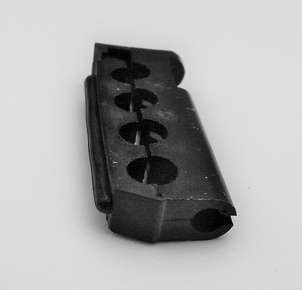 Fits Caddy 4 Spark Plug Ignition Wires Retainers Holders Valve Cover