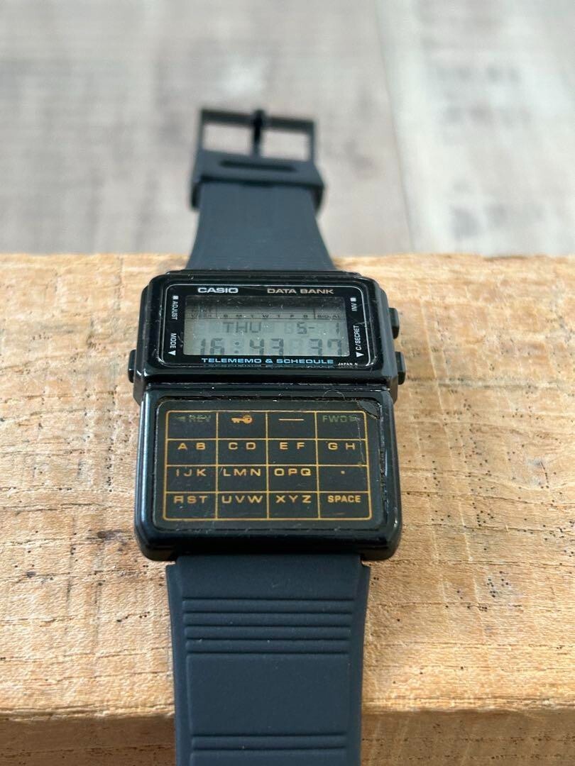 【CASIO】DATABANK DBC-60 希少 ヴィンテージ Casio Data Bank DBC-60 Rare Vintage Plastic Digital Watch