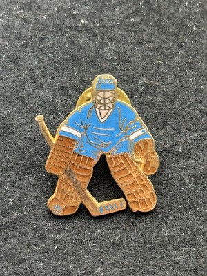   PIN Ice Hockey Goalie Goalie Vintage Enamel Pretty Things Nordiques Style 3cm