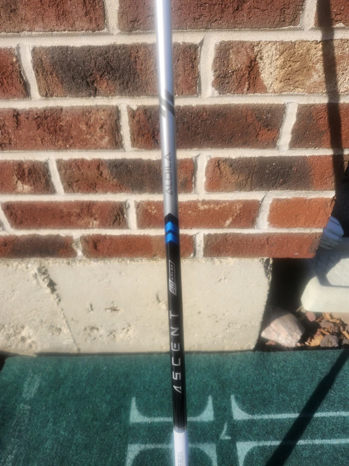 CALLAWAY ai SMOKE MAX/FAST GAP 52 DEGREE WEDGE SENIOR GRAPHITE NEW IN PLASTIC - Image 4 of 4