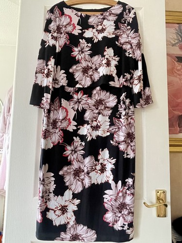 Phase Eight Stunning Black & Floral Dress Size 16 Excellent Condition