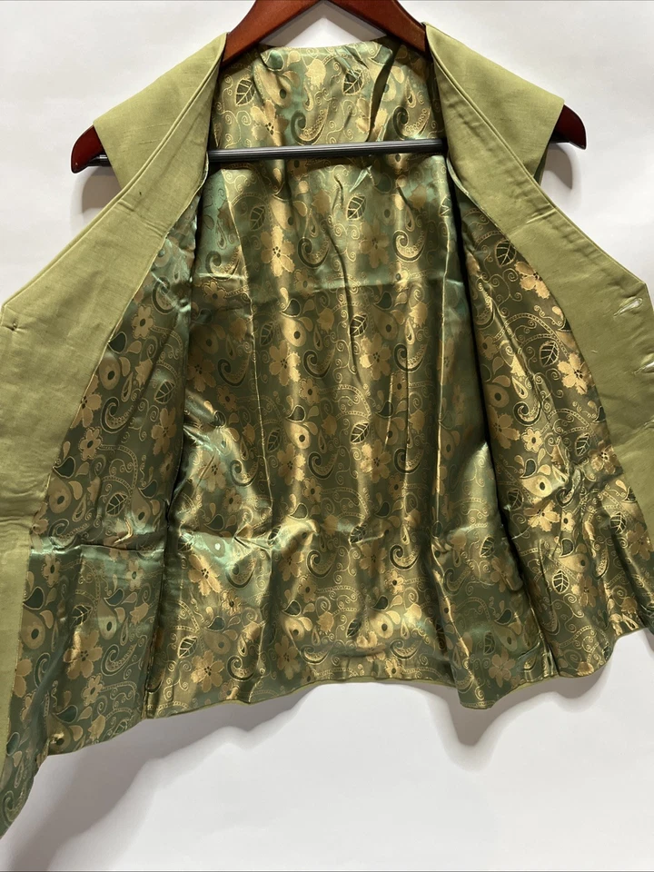 Traje chaqueta, chaleco y pantalón forrado de cachemira verde oliva de 3 piezas para hombre Foto 4 de 4