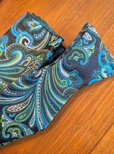 Men's Blue Green Paisley Freestyle Bow Tie With Hanky Wedding Formal Accessory