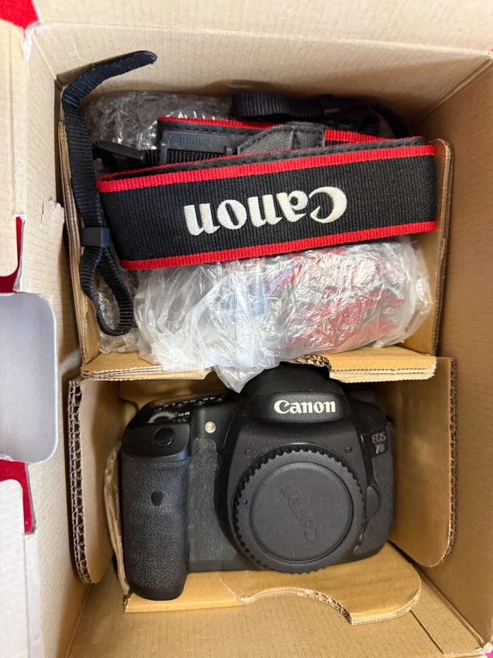 Canon EOS 7D Mark II, foto 3 di 5