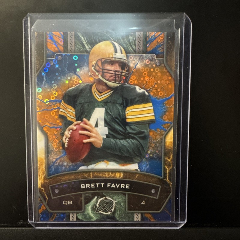 2024 Topps Resurgence - Brett Favre #37 Blue & Orange Spark Refractor