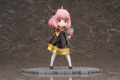 SPY×FAMILY Loyd Yor Anya Forger F:NEX Furyu 1/7 scale Figure Set