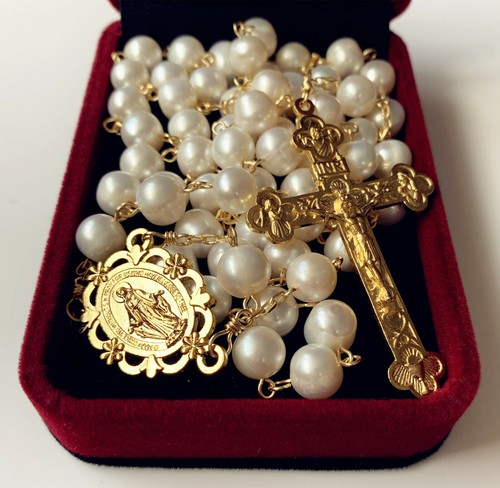 Real Pearl Catholic rosary bead Cross 